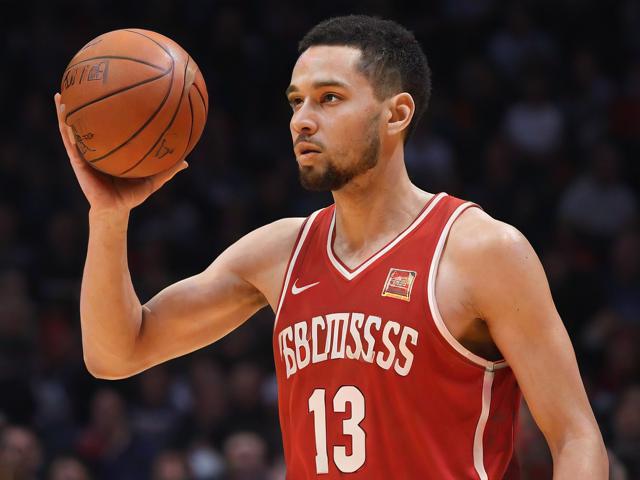 “九游app_ 你不知道的冷知识：NBA隐藏的小技巧”，nba游戏怎么操作