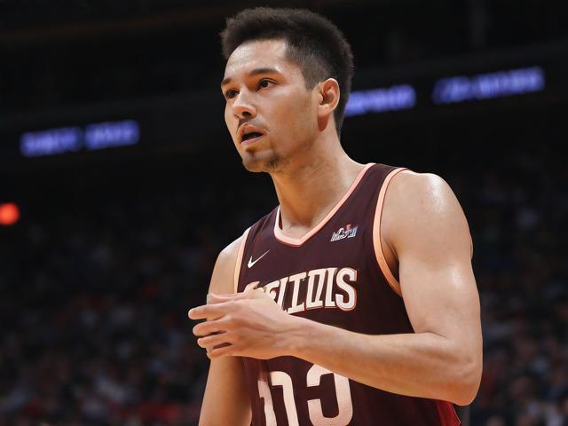 “九游app_ 关键时刻：NBA最难忘的绝杀瞬间”，nba最厉害的绝杀球