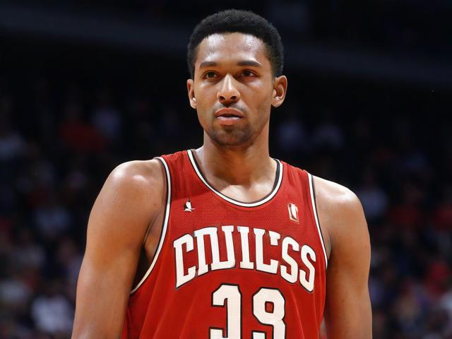 “九游app_ 历史经典：百年NBA的最震撼瞬间”，nba2009游戏